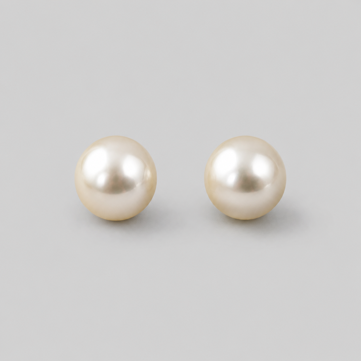 LP JEWELS South Sea Pearl Stud Earrings for Women | Elegant 5.5 mm Pearl Earrings