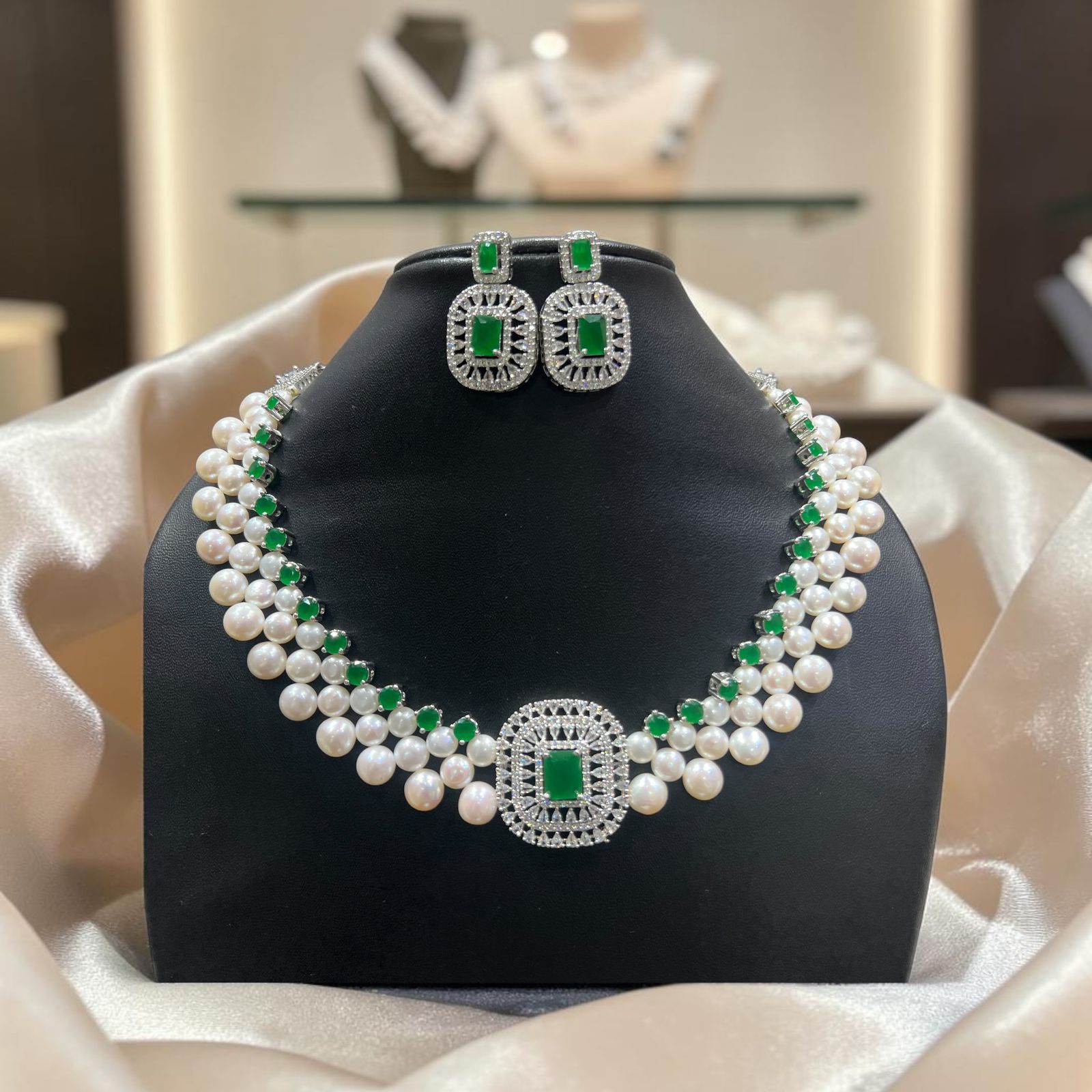 Freshwater Pearl Necklace Set with Emerald Green CZ | LP JEWELS