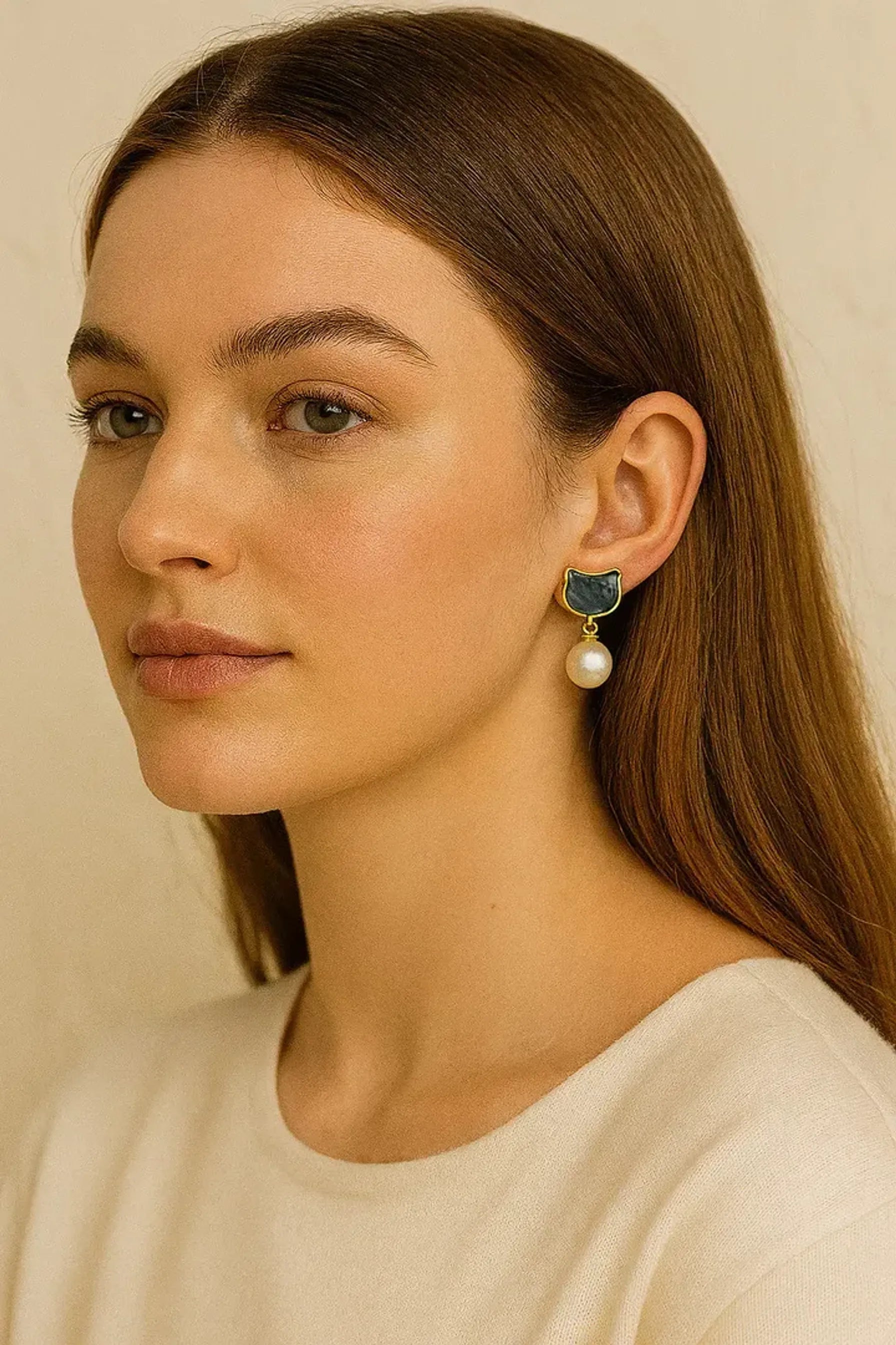 Minimal Pearl Pendant & Earrings Set – Natural Freshwater Pearls