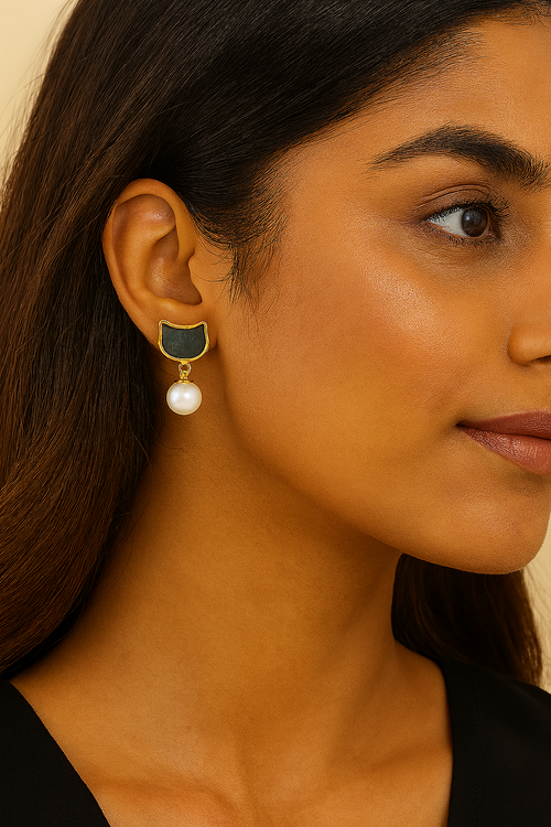 Cat Charm Pearl Drop Earrings