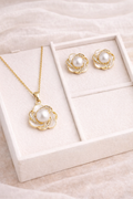 Floral Pearl Pendant & Earrings Set – Natural Freshwater Pearls