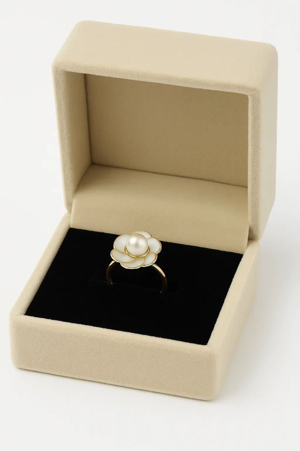 Pearl Blossom Gold Ring