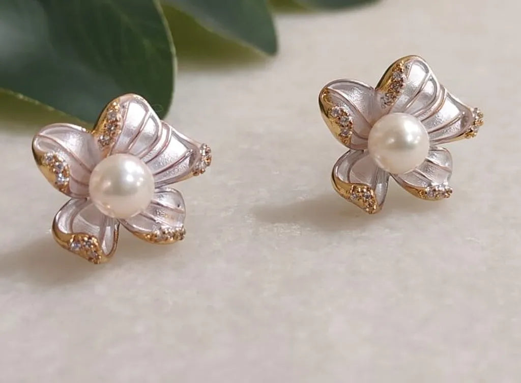 Floral Pearl Jewelry Combo Set with Gold and Silver Finish