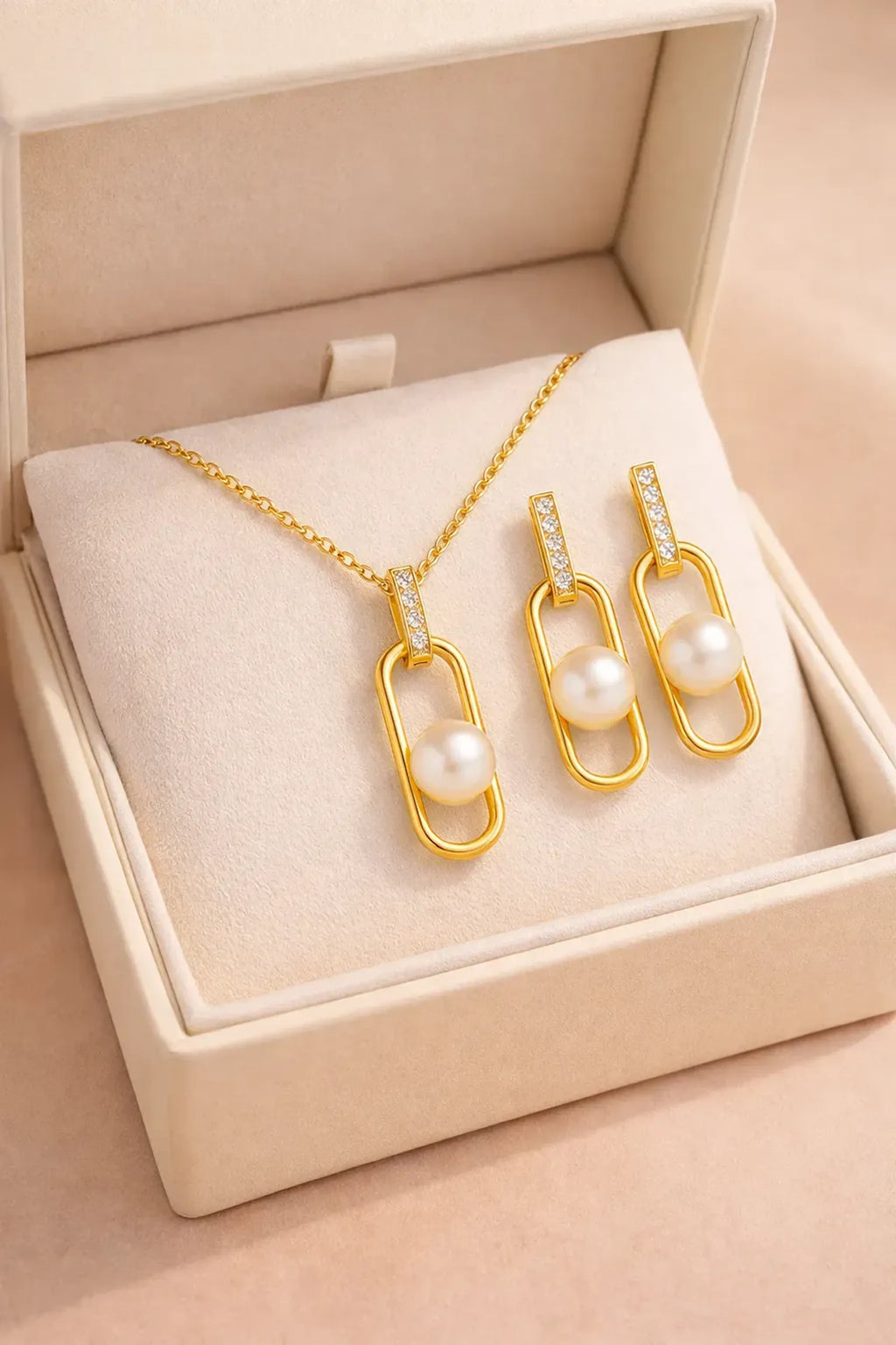 Modern Rectangle Pearl & Gold 3-Piece Jewelry Set