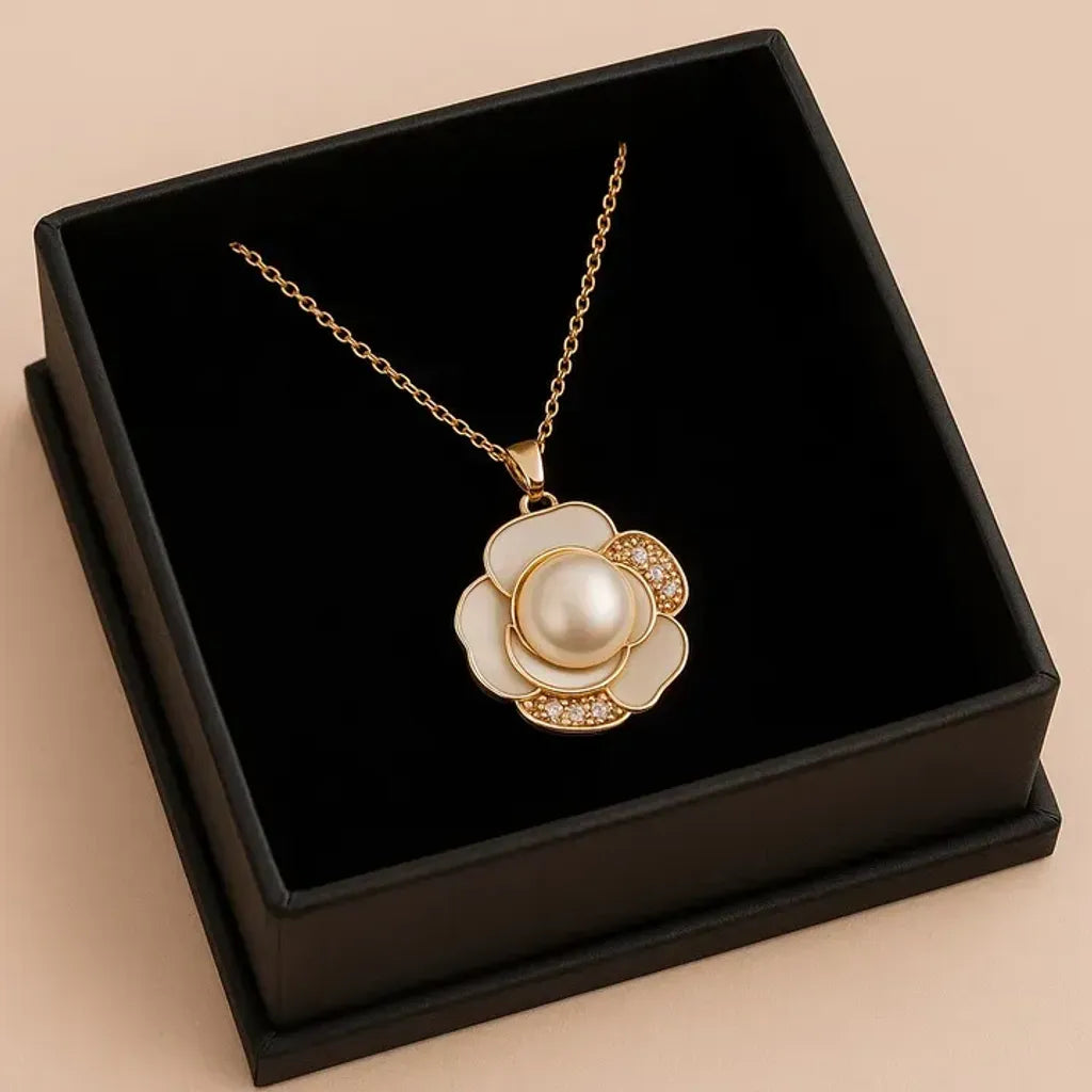 Shimmer Floral Pearl Pendant & Earrings Set – Natural Freshwater Pearls